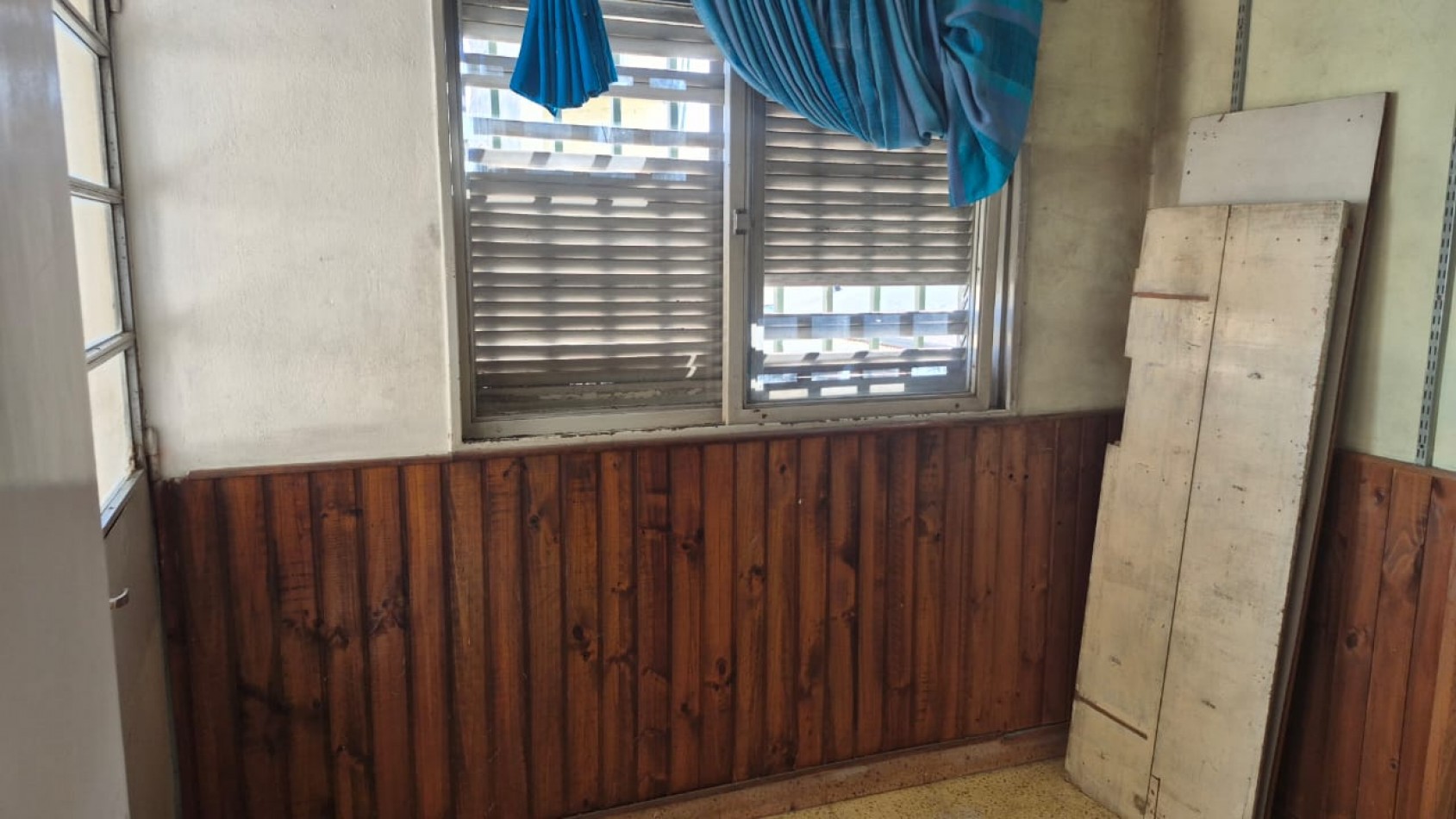 OPORTUNIDAD UNICA: 170 m² de Categoria a Modernizar en calle Cafferata