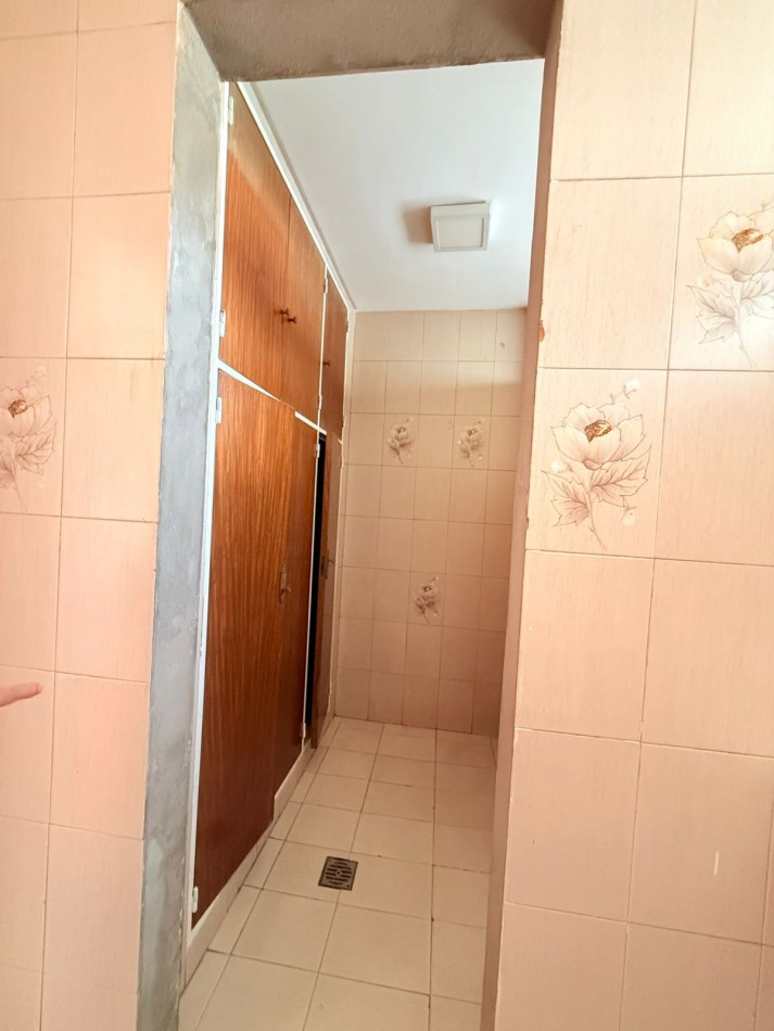 Piso Exclusivo 7 Ambientes - 280m² - Quincho con Parrilla y Cochera - Flores