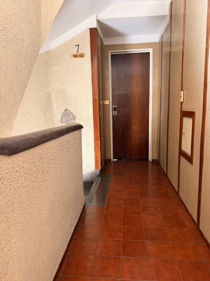 Piso Exclusivo 7 Ambientes - 280m² - Quincho con Parrilla y Cochera - Flores