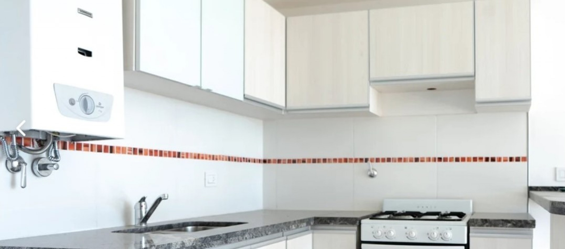 DEPARTAMENTO A LA VENTA EN SAN LORENZO - CON COCHERA