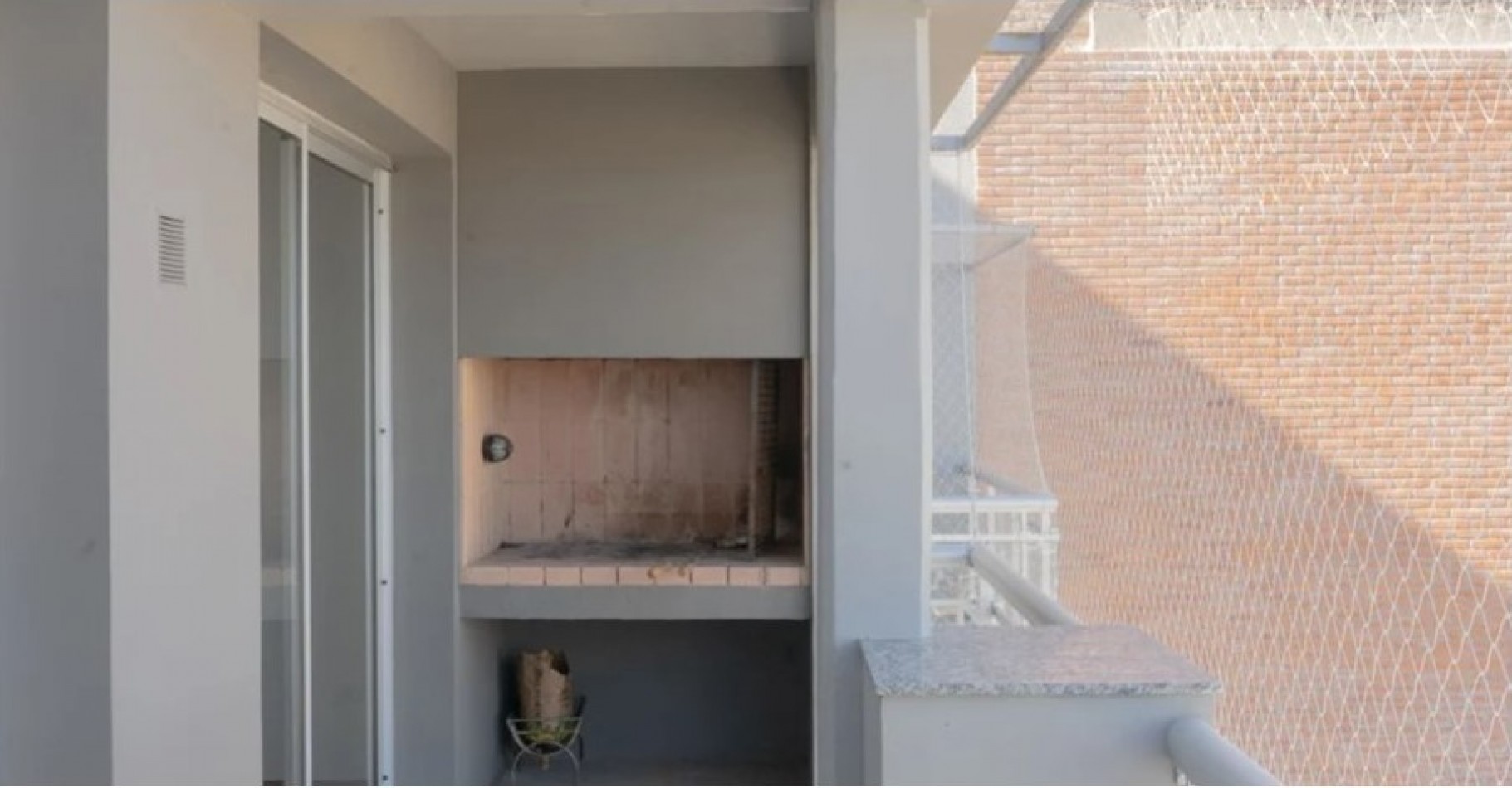 DEPARTAMENTO A LA VENTA EN SAN LORENZO - CON COCHERA