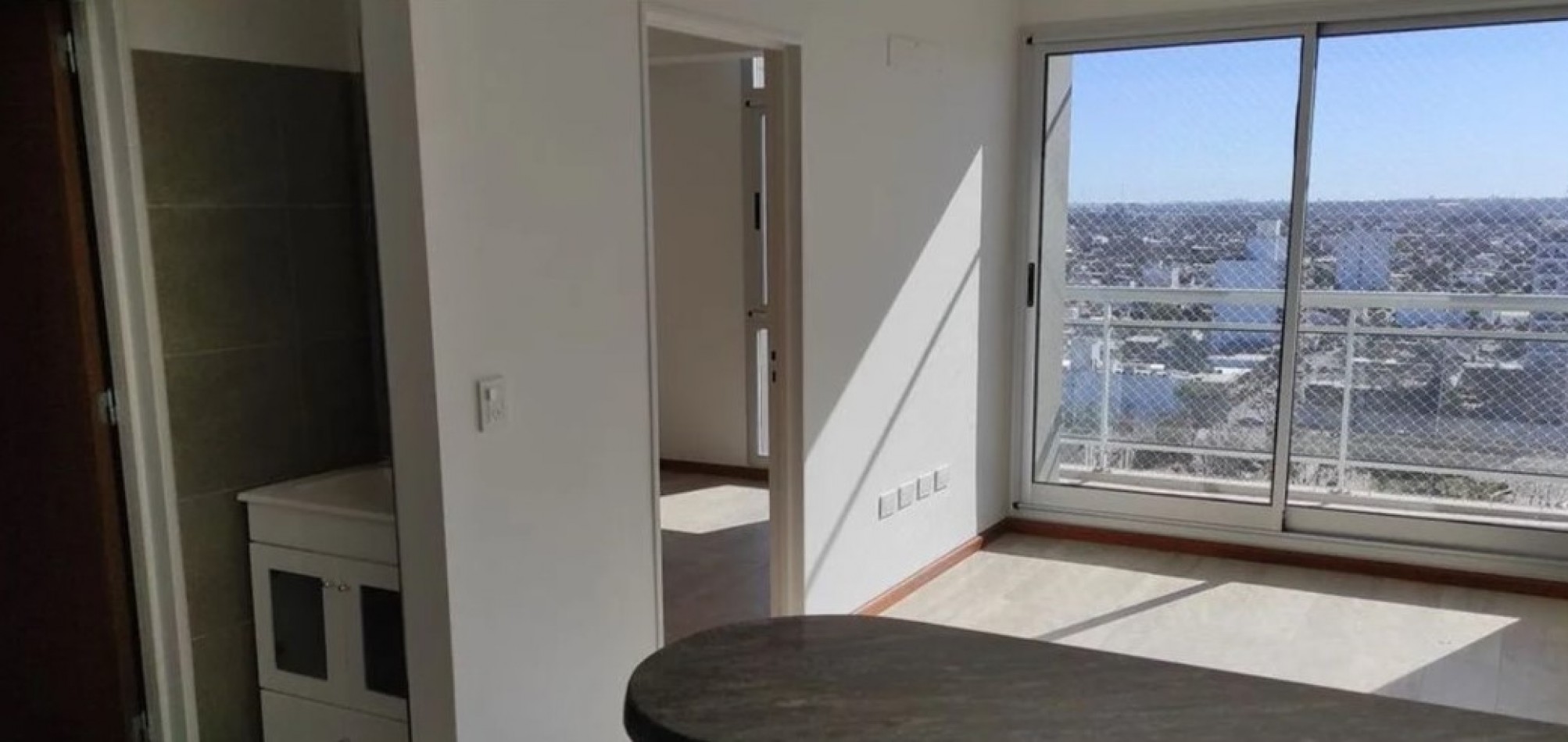 DEPARTAMENTO A LA VENTA EN SAN LORENZO - CON COCHERA