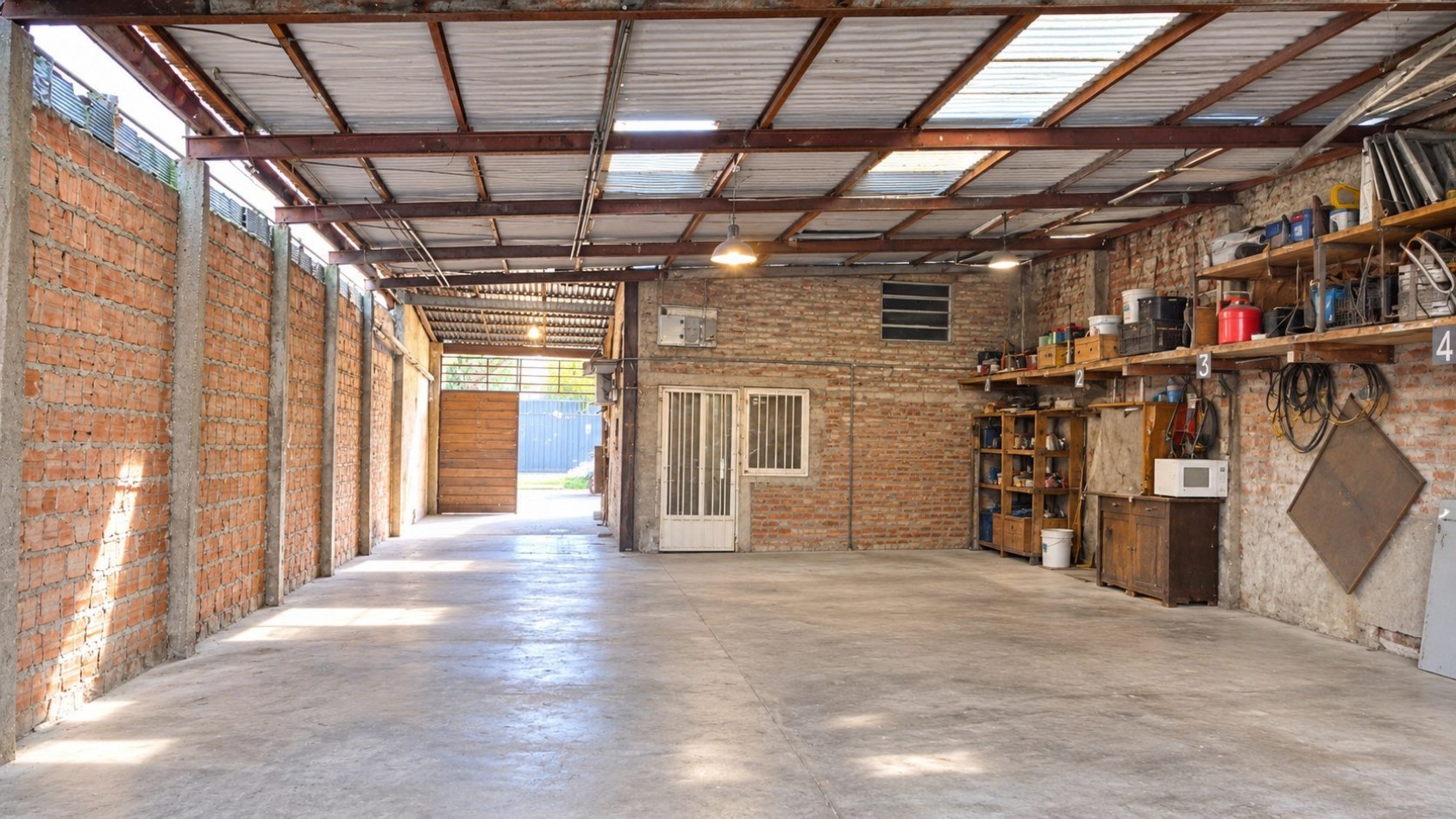 Espectacular Lote Desarrollable de 281 m² sobre Corredor Estrategico en Echesortu