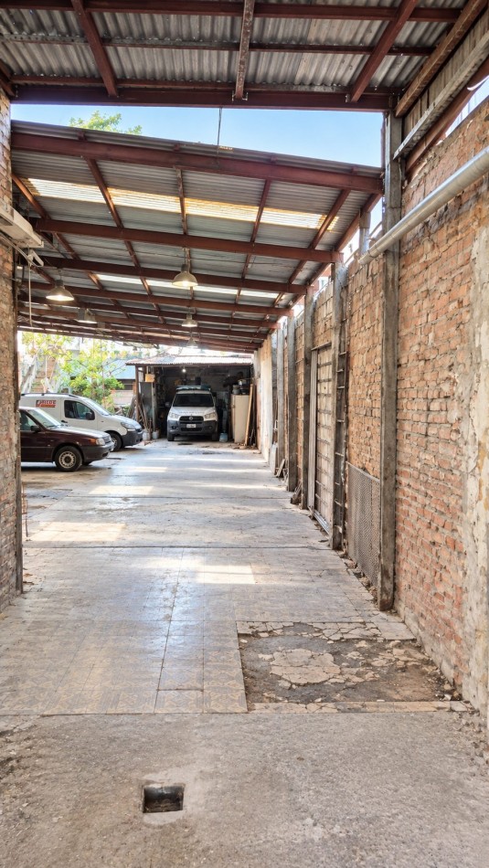 Espectacular Lote Desarrollable de 281 m² sobre Corredor Estrategico en Echesortu
