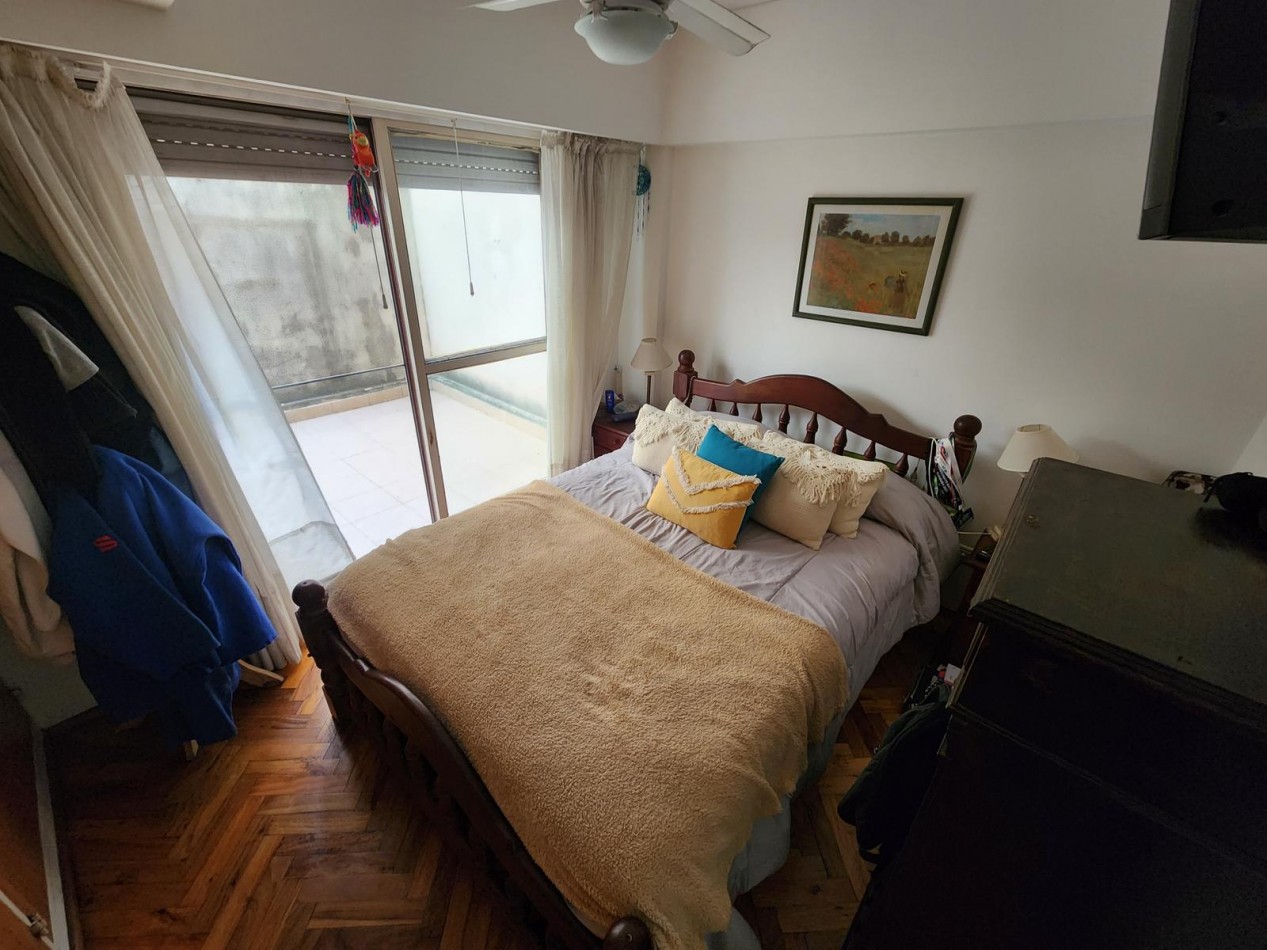 DEPARTAMENTO 2 DORMITORIOS CON PATIO, BALCON Y COCHERA - MACROCENTRO