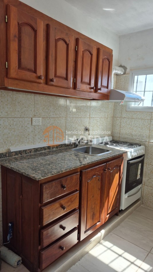 ALQUILER DEPARTAMENTO EN 1ER PISO FUNES - 