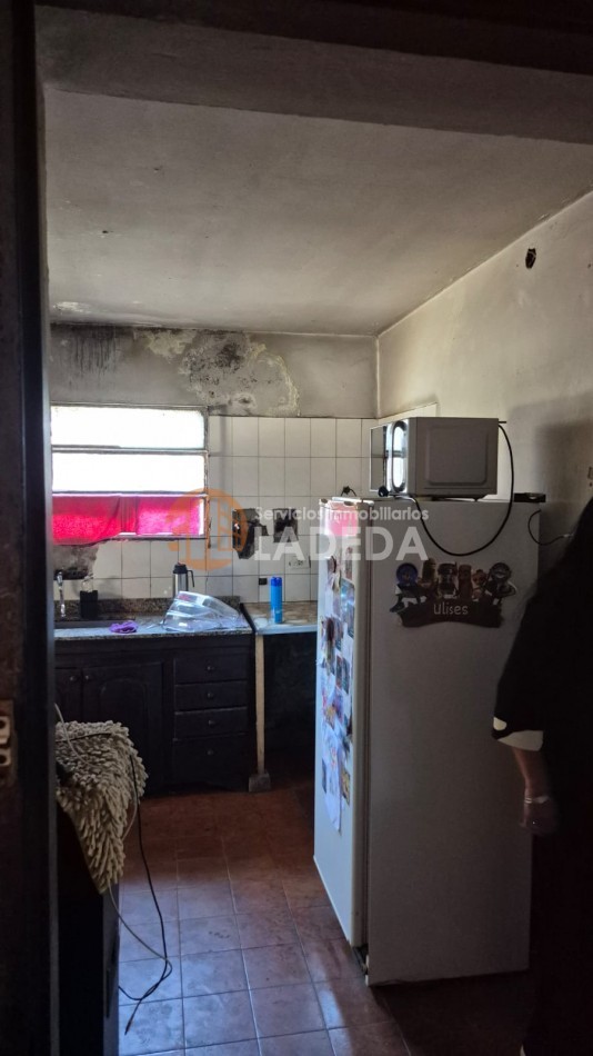 TERRENO DE 660M2 EN FUNES - CON CASA PARA RECICLAR