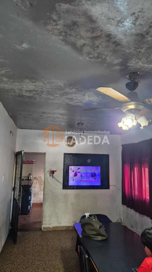 TERRENO DE 660M2 EN FUNES - CON CASA PARA RECICLAR