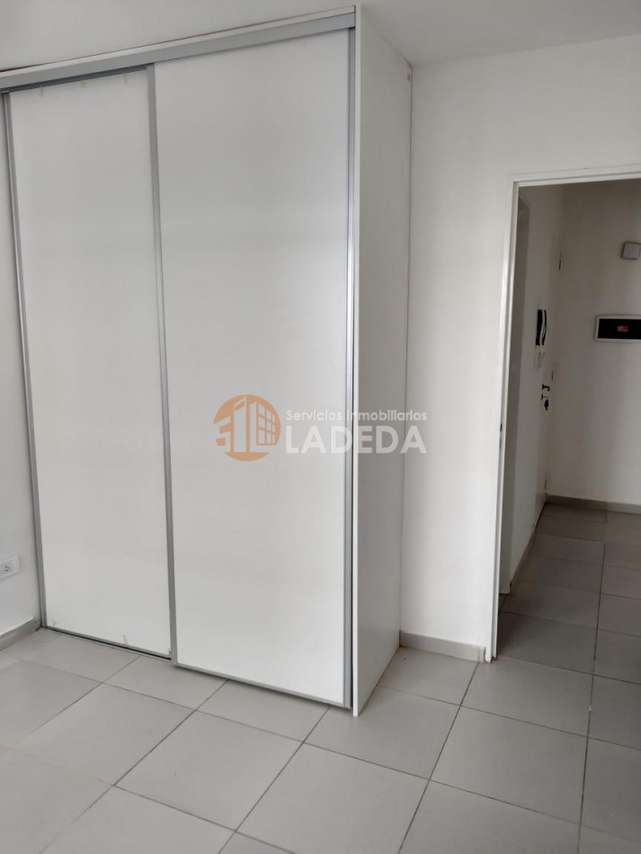 DEPARTAMENTO DE 1 DORMITORIO CON COCHERA