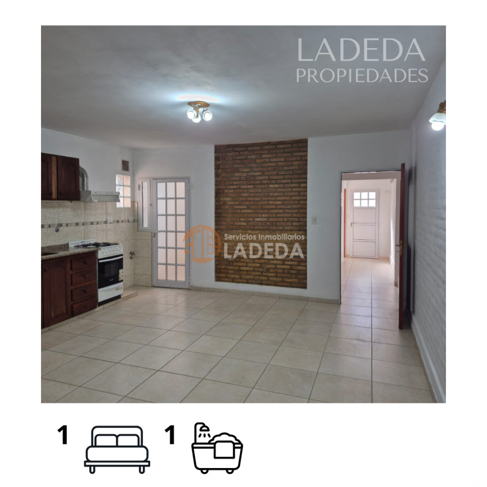 DEPARTAMENTO CON PATIO EN FUNES