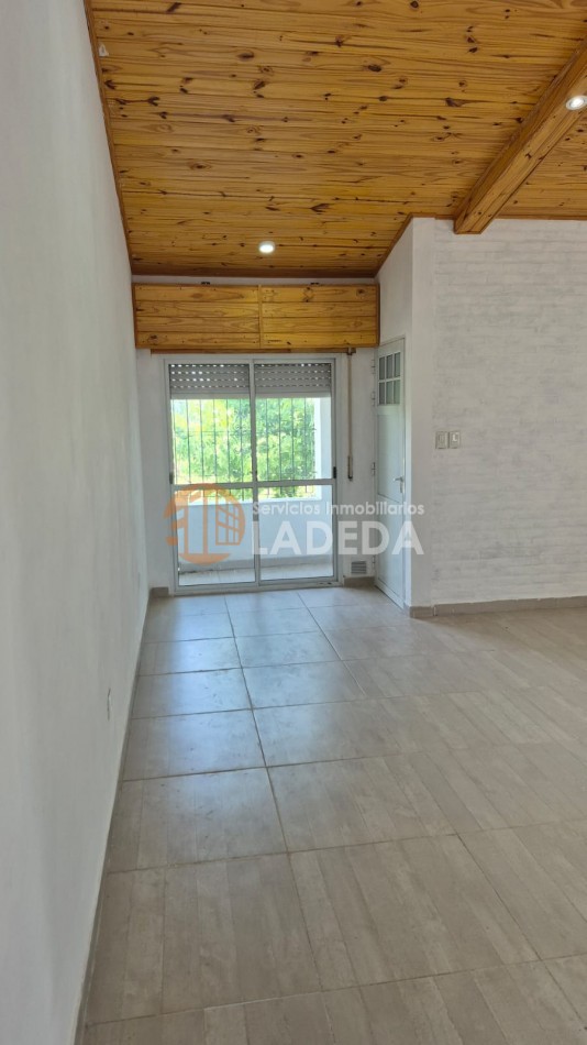 ALQUILER DEPARTAMENTO EN 1ER PISO FUNES - 
