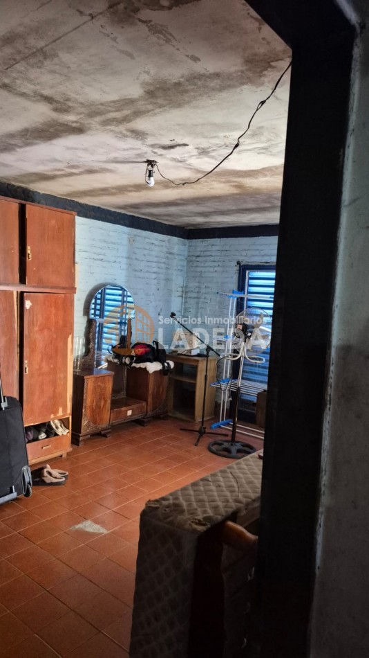 TERRENO DE 660M2 EN FUNES - CON CASA PARA RECICLAR